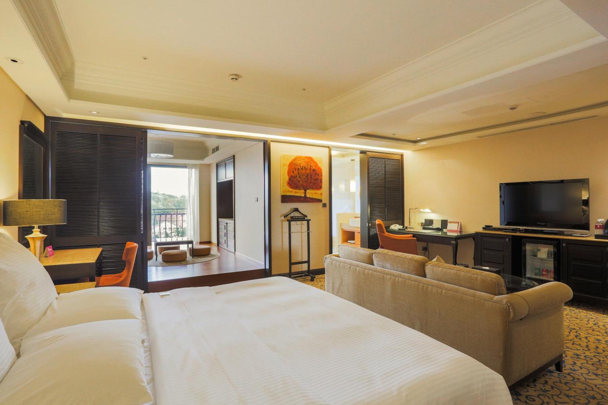 E-Da Royal Hotel Dashu Esterno foto Suite at the Taj Bengal