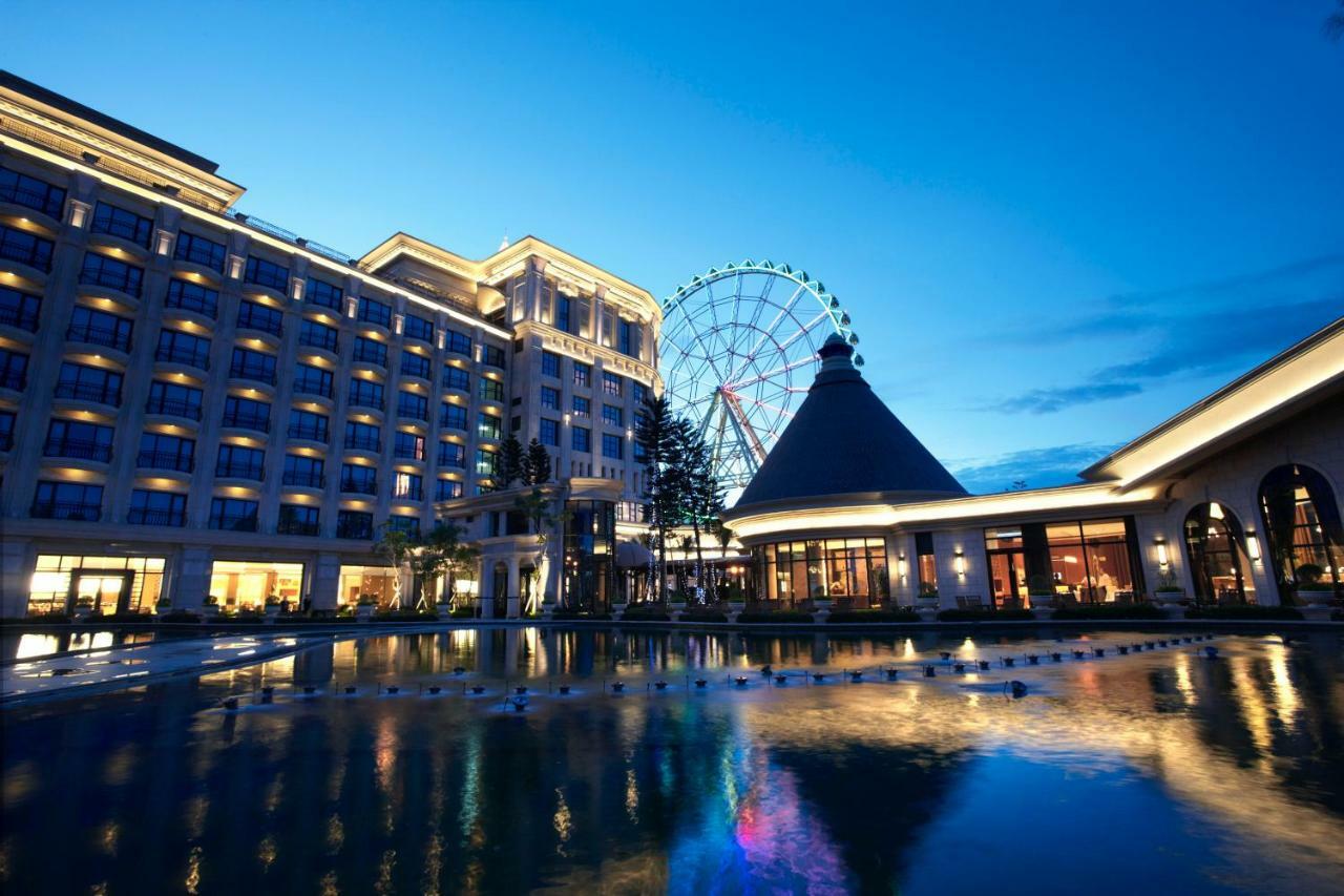 E-Da Royal Hotel Dashu Esterno foto The hotel at night